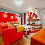 Balcesti Design - Walk To Old Town - Pumo