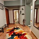 Apartamento Balcesti Design - Walk To Old Town - Pumo *