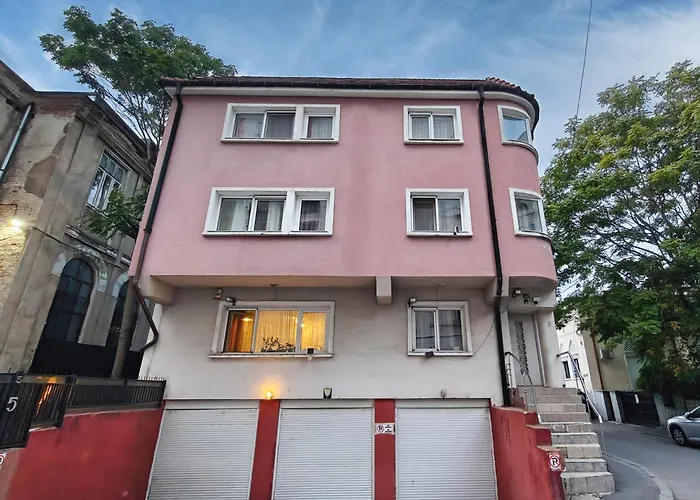 Balcesti Design - Walk To Old Town - Pumo Appartement Boekarest