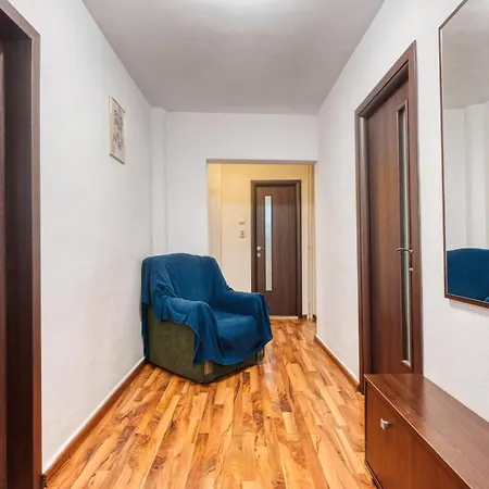Apartment Balcesti Design - Walk To Old Town - Pumo *