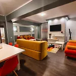 Balcesti Design - Walk To Old Town - Pumo شقة *
