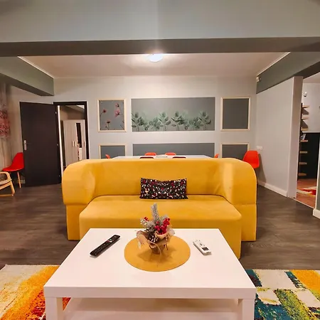 Appartement Balcesti Design - Walk To Old Town - Pumo